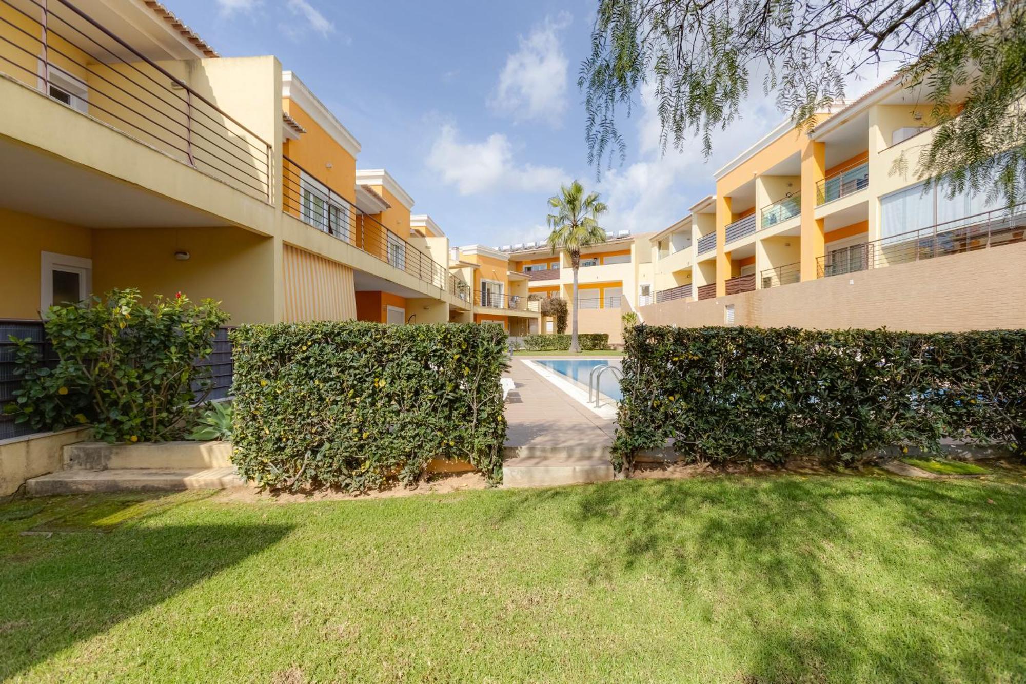 The Village - Apart Para 6 Com Ac, Garagem E Piscina, A Poucos Min Da Gale Albufeira Exterior photo