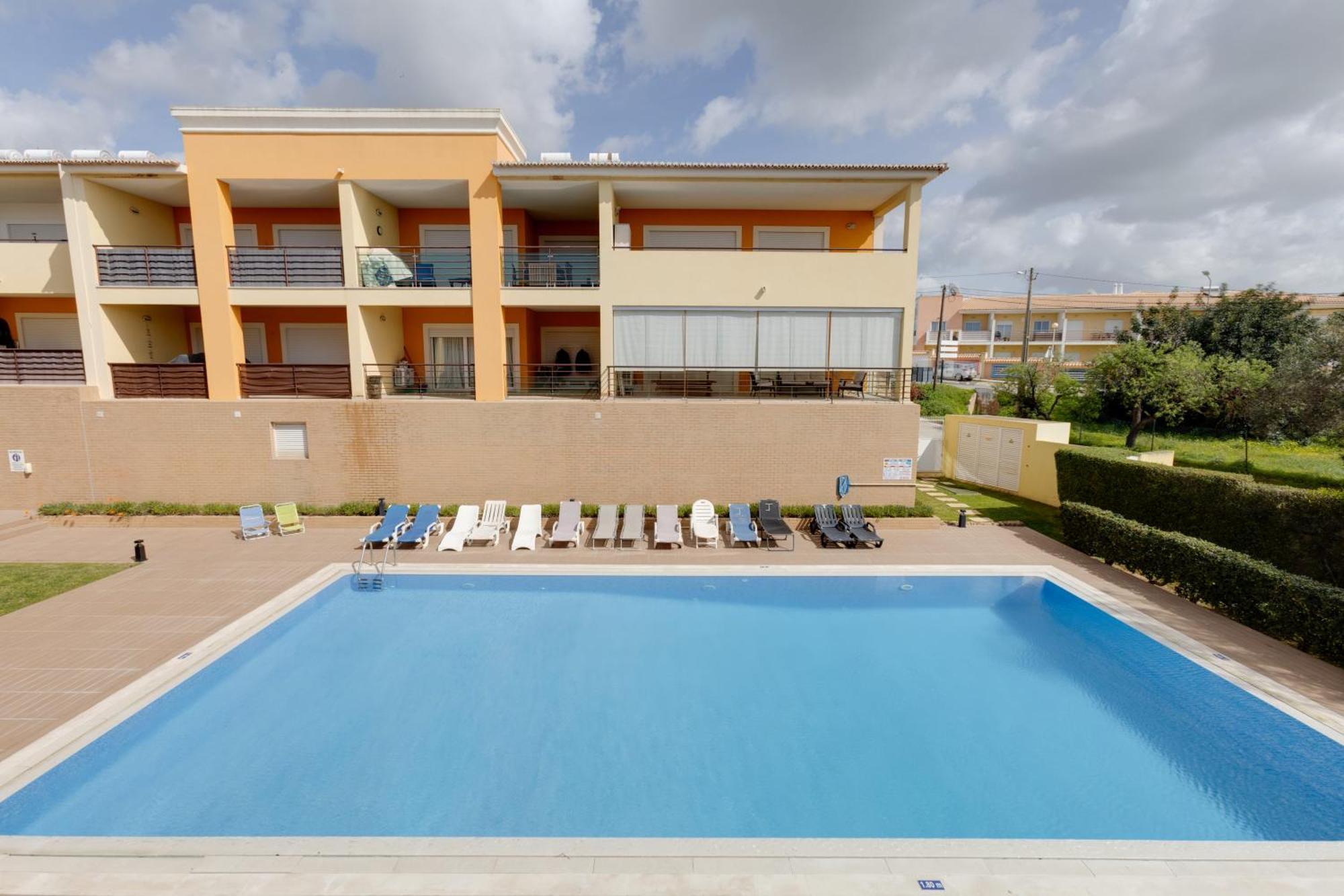 The Village - Apart Para 6 Com Ac, Garagem E Piscina, A Poucos Min Da Gale Albufeira Exterior photo