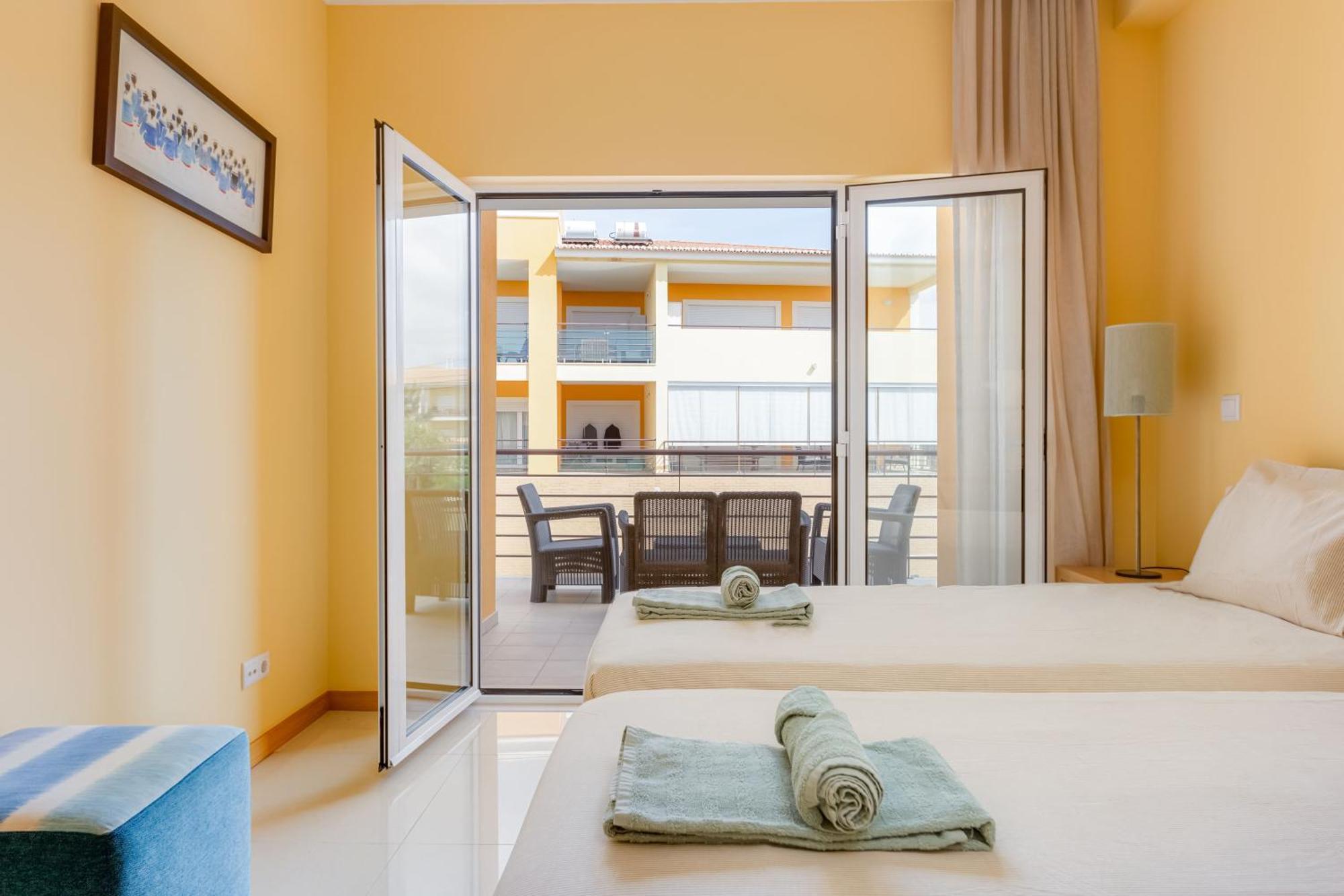 The Village - Apart Para 6 Com Ac, Garagem E Piscina, A Poucos Min Da Gale Albufeira Exterior photo